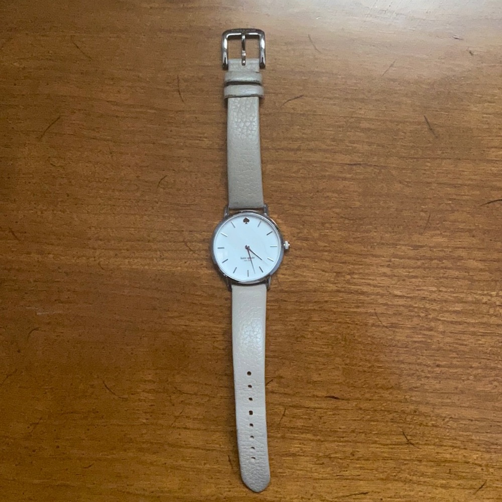 Kate Spade watch. Women’s. Light grey.